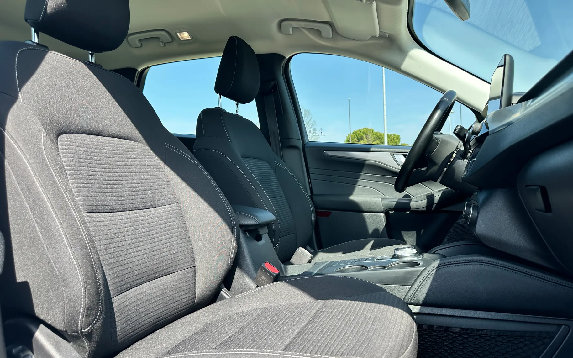 Zunanja slika - Ford Kuga - 2.5 Duratec PHEV Titanium HYBRID-VIRT-KAM-KEYLESS - 17