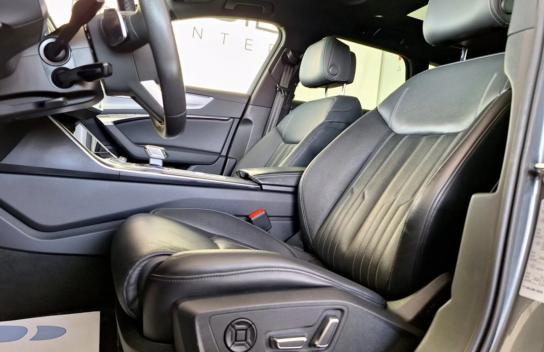 Zunanja slika - Audi A6 - Avant 50 TDI S-line Quattro•AIR•4CONTROL•PANO•HD MATRIX• - 13