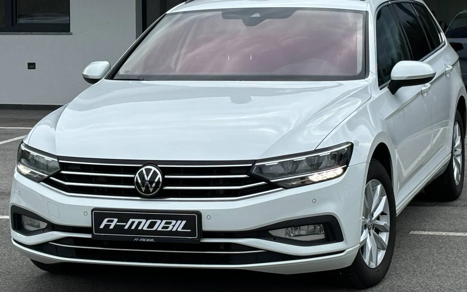 Zunanja slika - VW Passat - Variant 2.0 TDI BMT Elegance LED-KAMERA-NAVI-PANORAMA - 1
