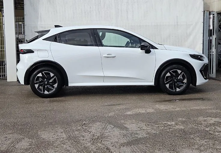 Zunanja slika - Renault Clio - 6 Techno TCE 115 2026 - 4