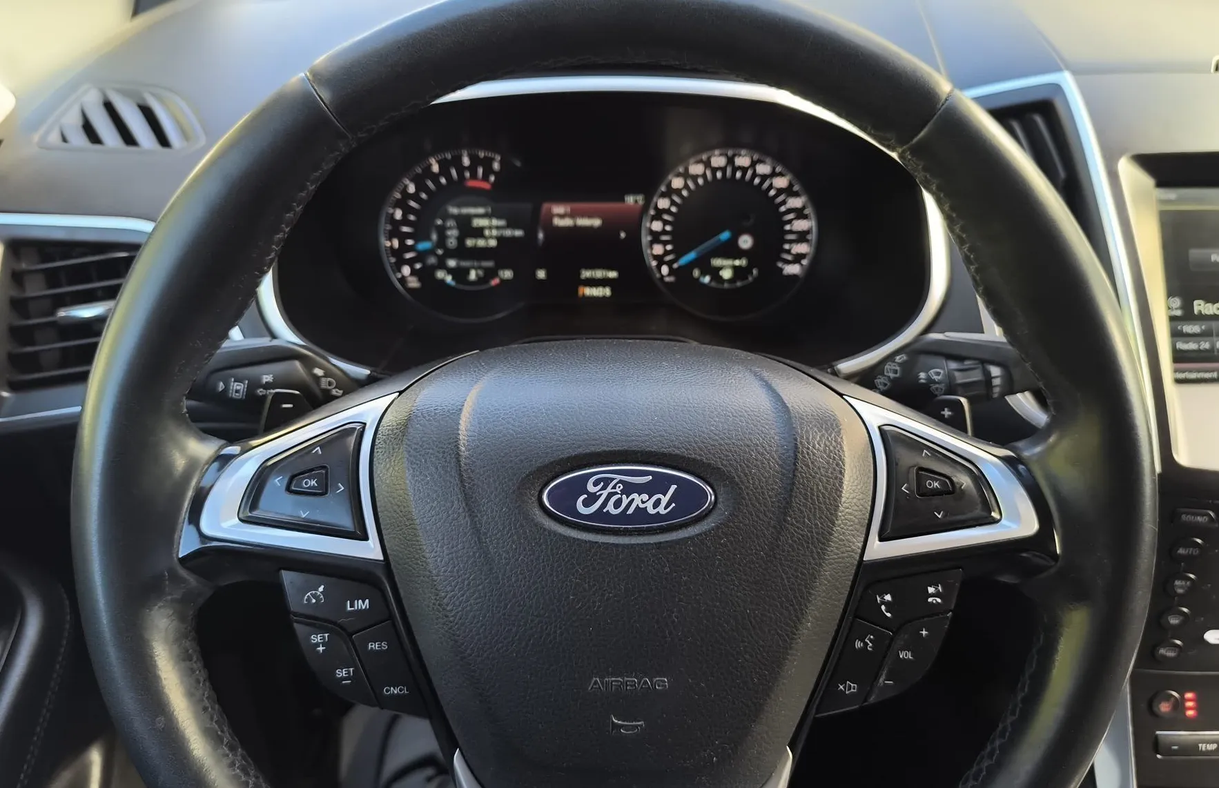 Zunanja slika - Ford S-MAX - TITANIUM 2.0 TDCi 150PS A6-2.LAST-KAM-PDC-DAB - 11