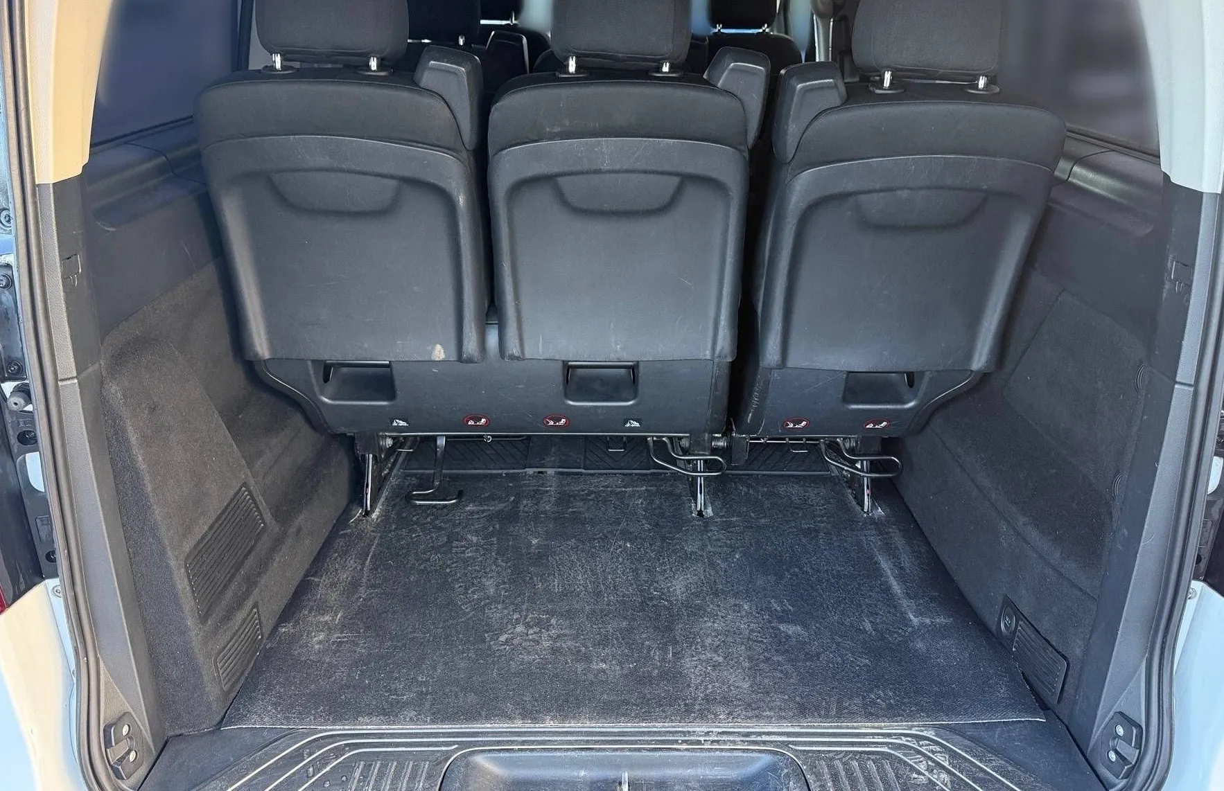 Zunanja slika - Mercedes-Benz V-Razred - V 200d SLO VOZILO NAVI PDC TEM KAMERA 1LASTNIK TOP - 19
