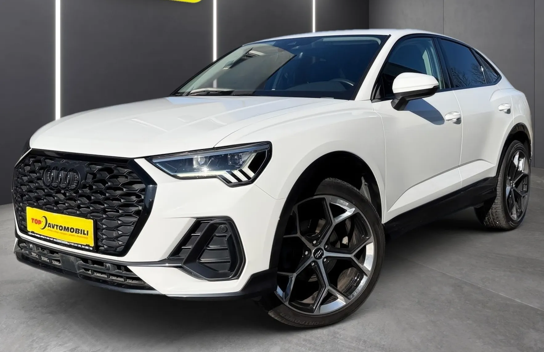 Zunanja slika - Audi Q3 - Sportback 35 TDI MATRIX LINE ASSIST PDC NAVI TEMPOMAT - 1