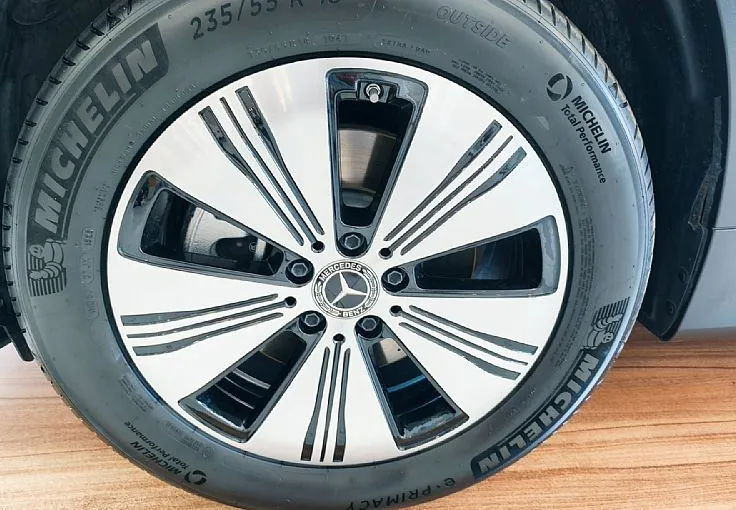 Zunanja slika - Mercedes-Benz EQB-Razred - EQB 250+ PRO-WLTP DOSEG 536KM-LED-KAM-DAB-NAVI-VIDEO - 3
