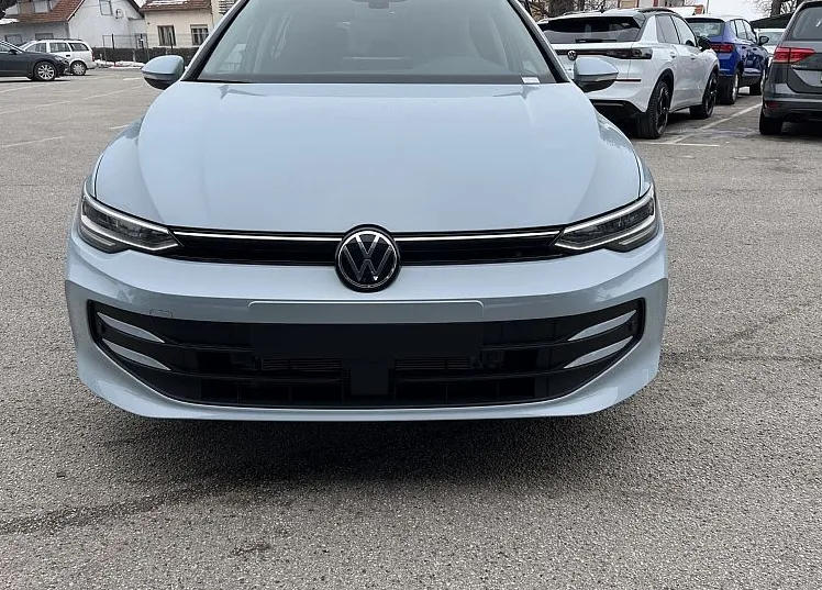 Zunanja slika - VW Golf - 1.5 eTSI avt. 4ALL 85  116 - 2
