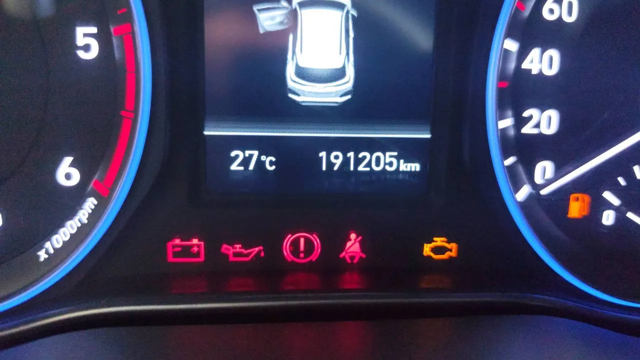 Notranja slika - Hyundai Kona - 1.6 / CRDi - 19
