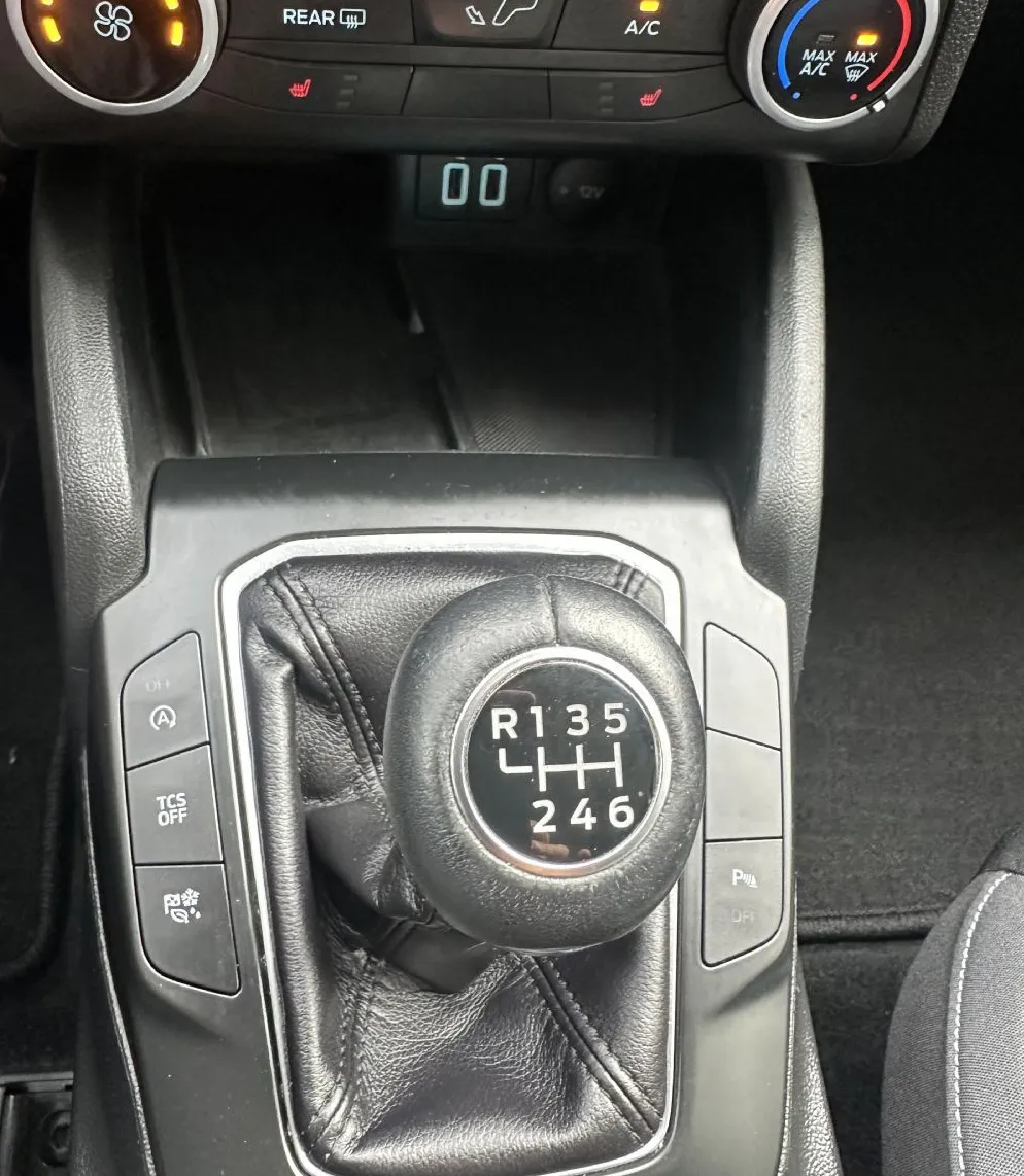 Zunanja slika - Ford Focus - Connect 1.5 EcoBlue 88KW.NEMŠKI+4GUME.KAMERA.LED - 15
