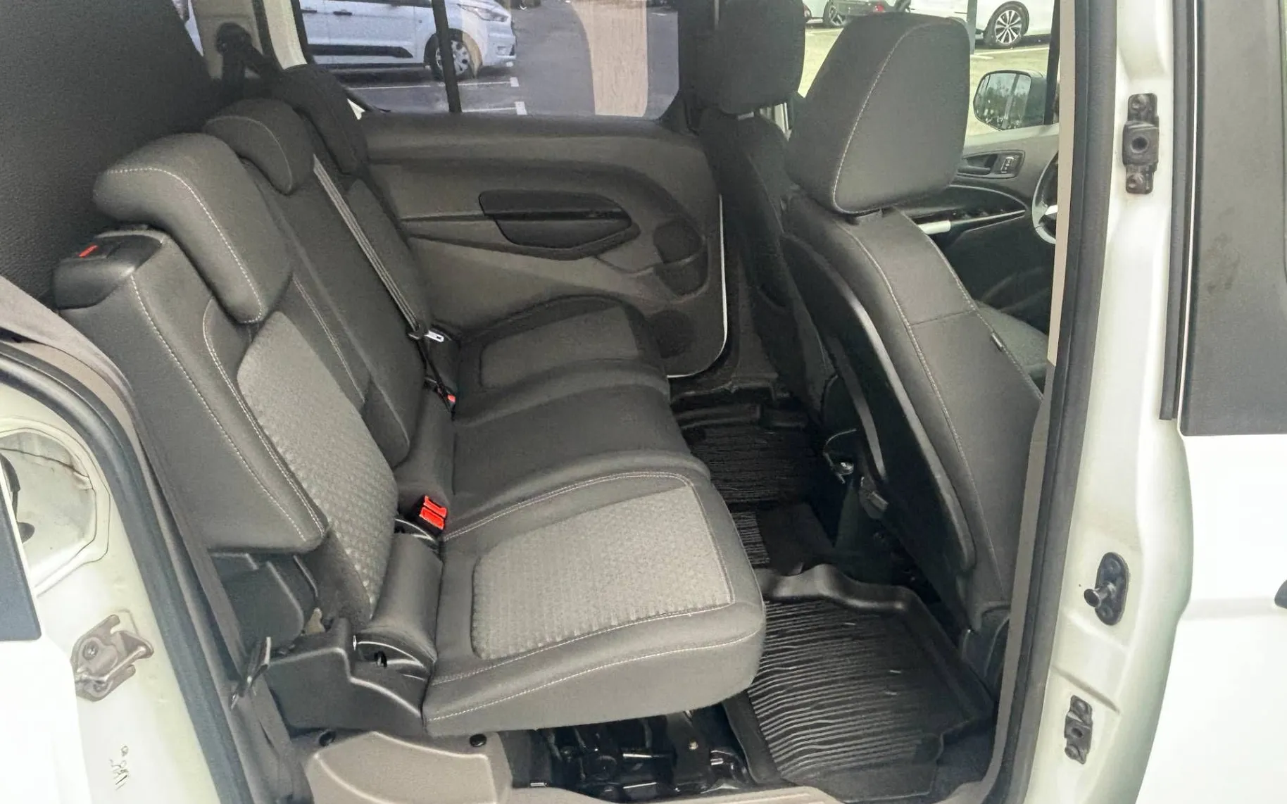 Zunanja slika - Ford Tourneo Connect - L2 1.5 TDCi  Active ... - 9