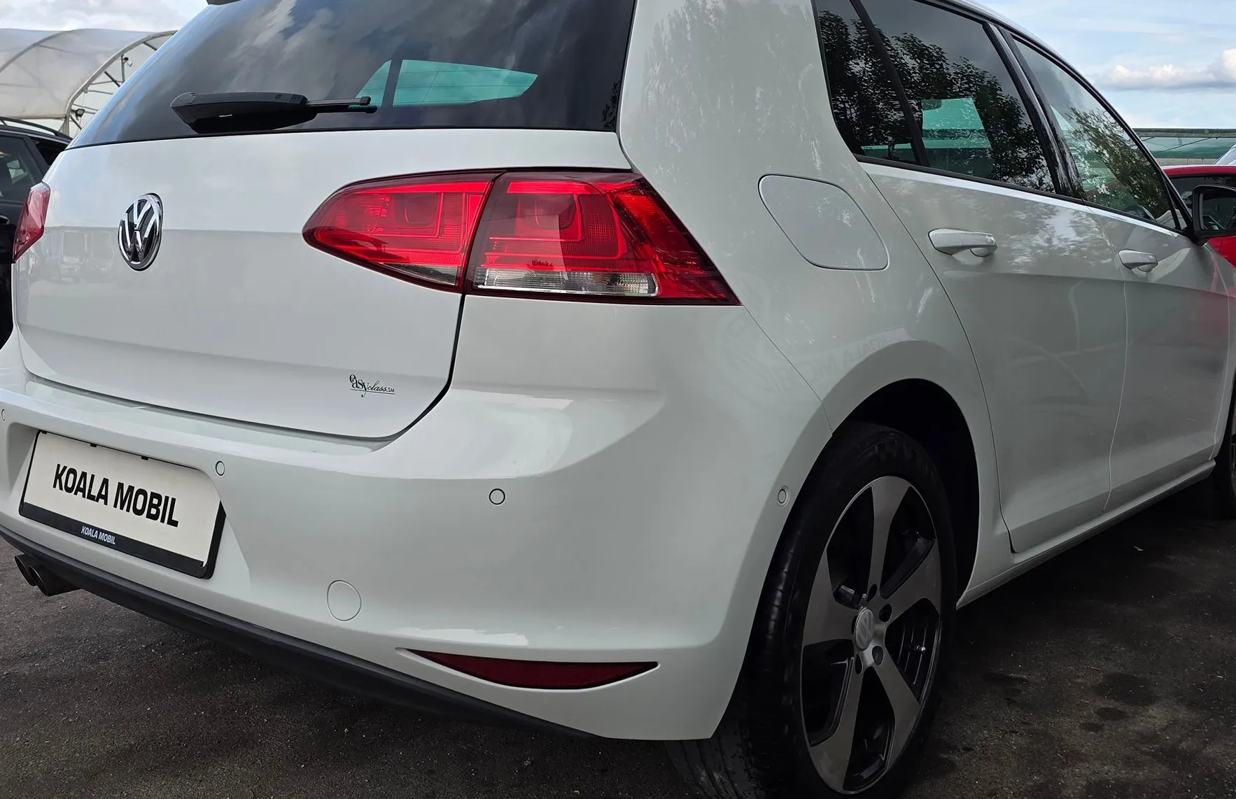 Zunanja slika - Volkswagen Golf - 2.0 TDI BMT CUP EDITION ALU PLATIŠČA-NAVI-PDC - 4