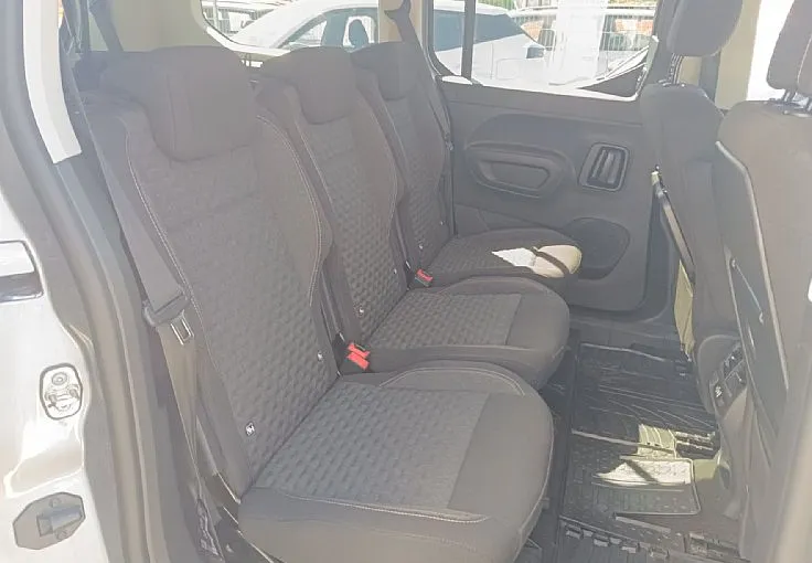 Zunanja slika - Peugeot Rifter - L2 GT 1.5 BlueHDi 130 EAT8 €6.4-7 SEDEŽEV - 7