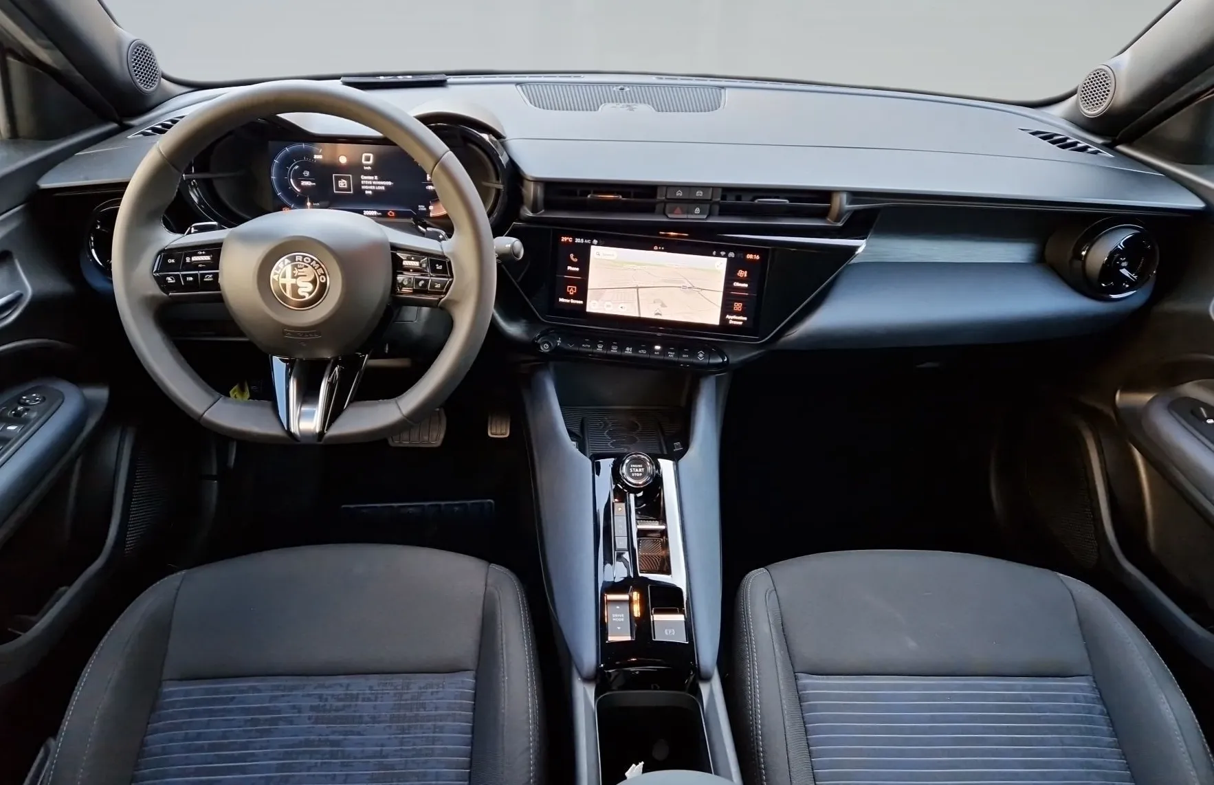 Zunanja slika - Alfa Romeo Junior - Ibrida 1.2 Core Avt. - 10