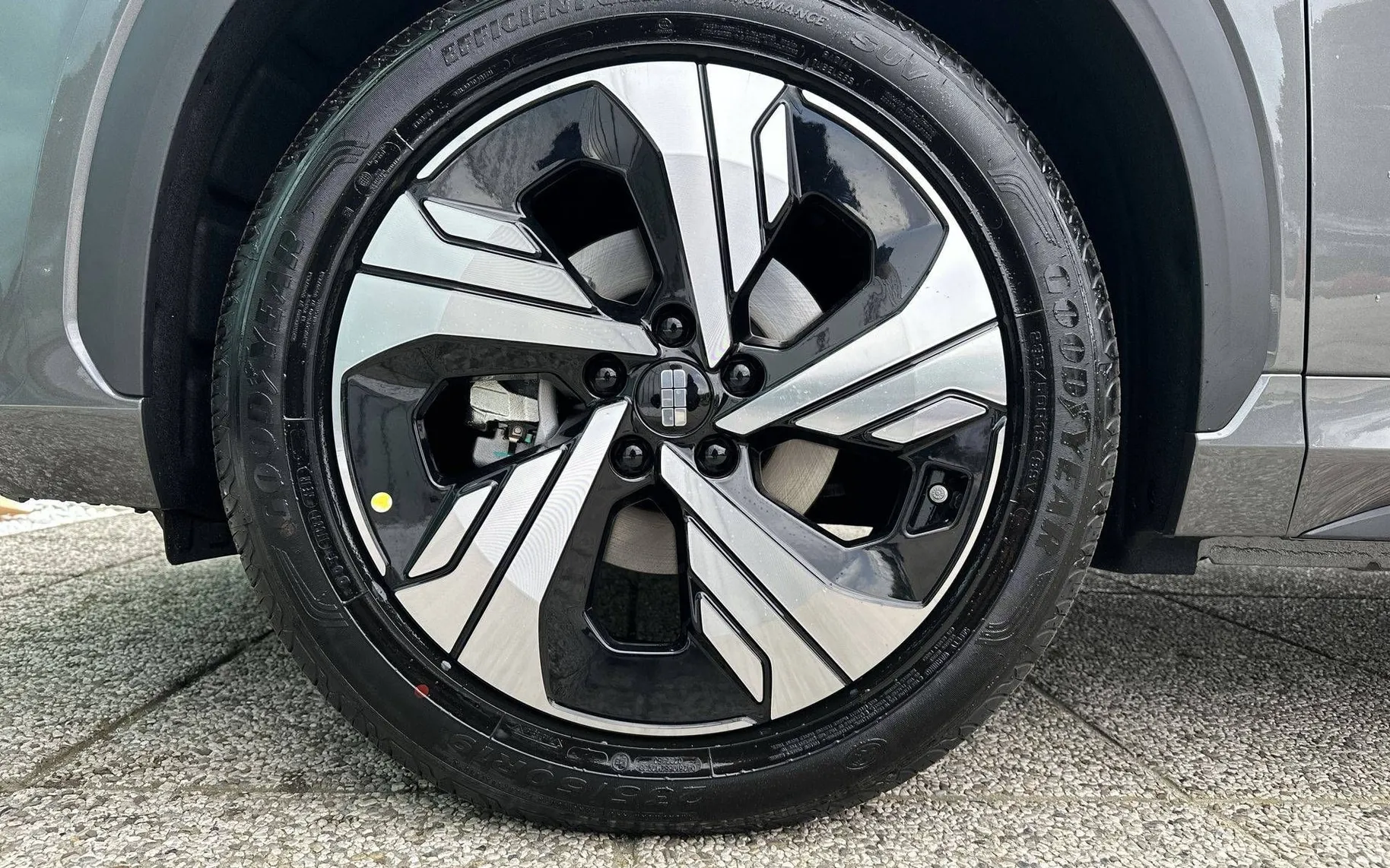 Notranja slika - Geely EX5 - MAX... - 7