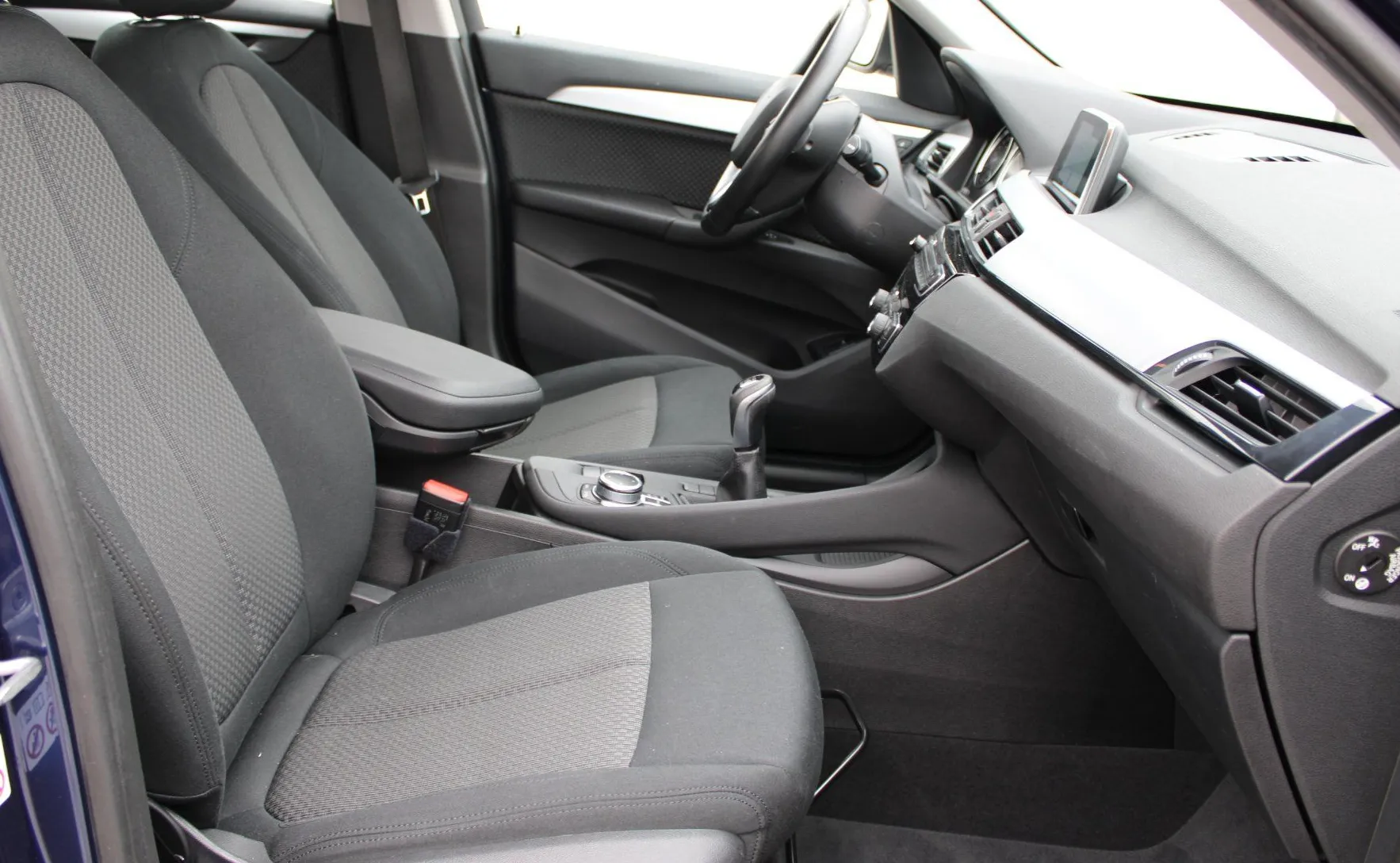 Zunanja slika - BMW X1 - serija : sDrive16d - 13