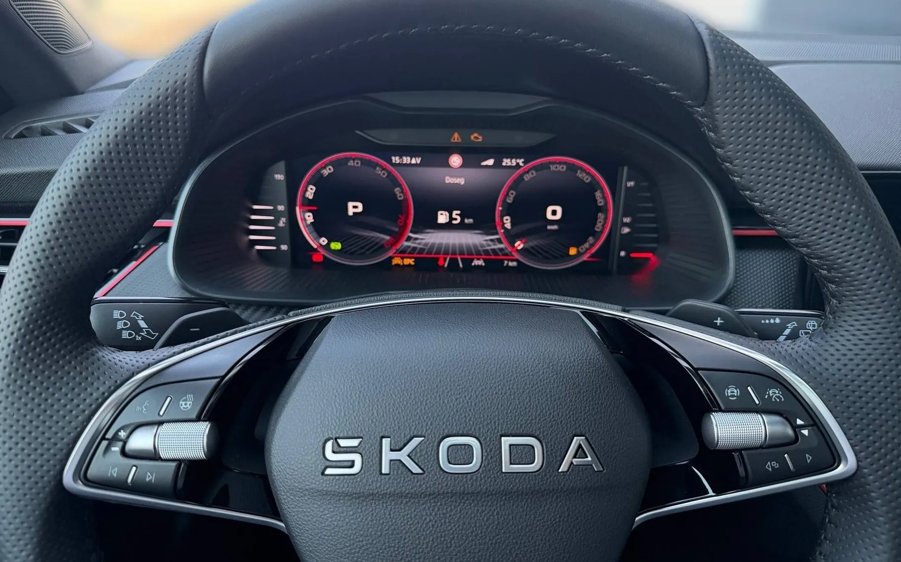 Notranja slika - Škoda Kamiq - 1.0 TSI Monte Carlo DSG... - 8
