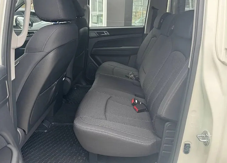 Zunanja slika - SsangYong Musso - 2.2 XDi Active+ 4WD M T ROAD RANGER - 11