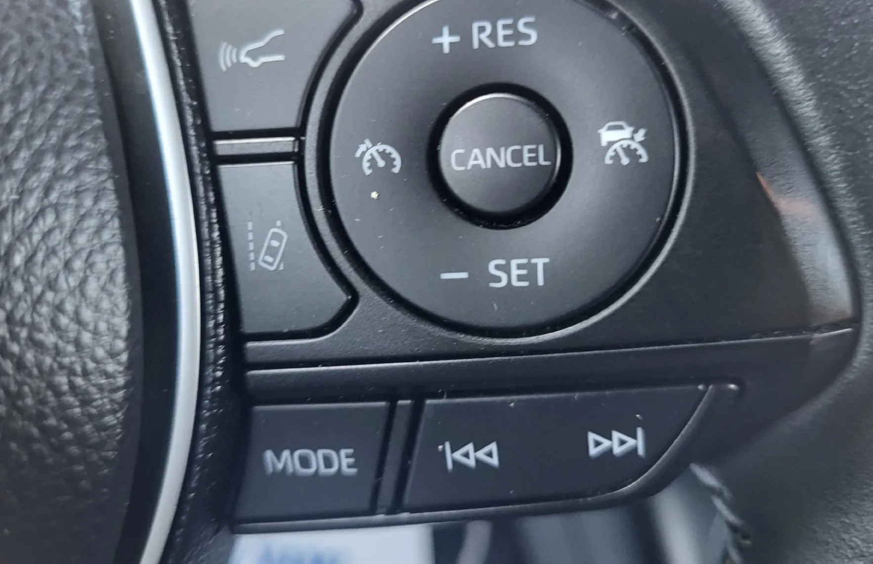 Zunanja slika - Toyota Corolla - 1.8 Hybrid 1 last-navi-alu-kamera-temp-acc-led - 10