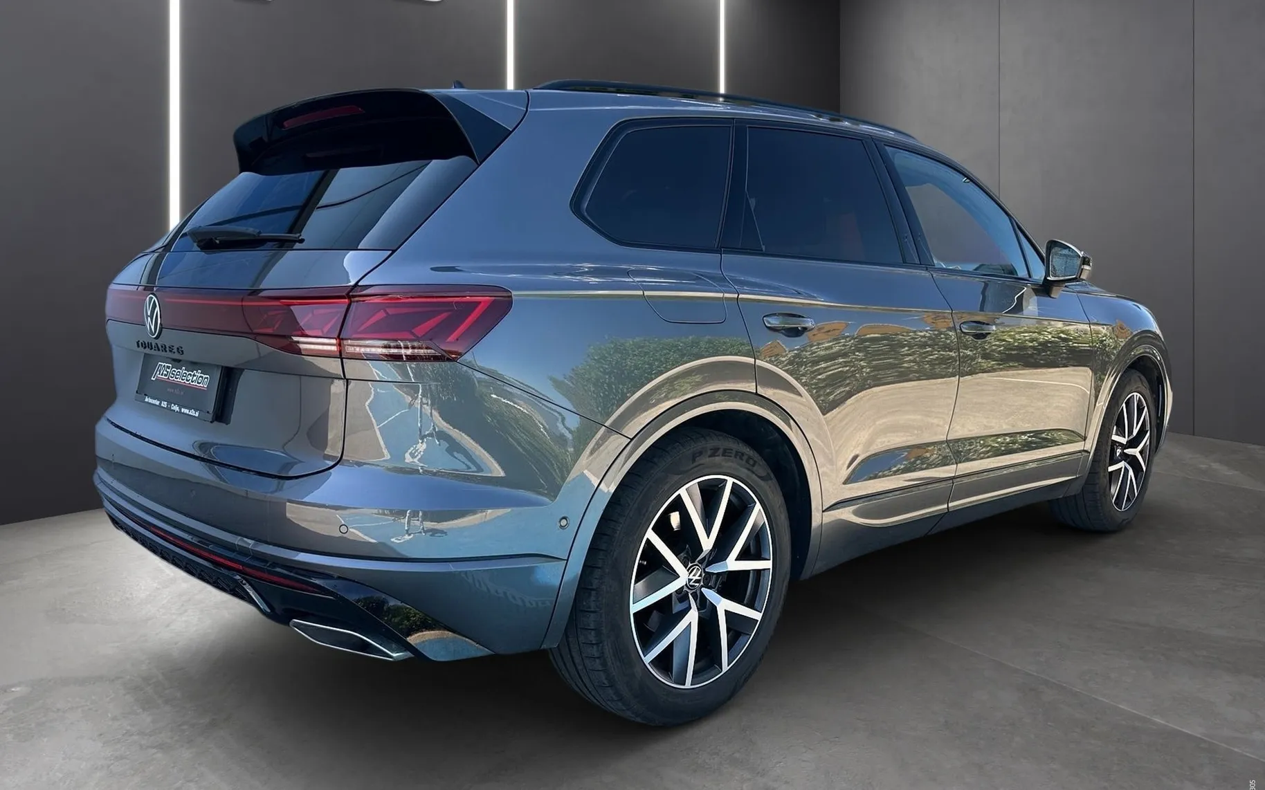 Zunanja slika - Volkswagen Touareg - 4motion V6 TDI BMT R-Line Tiptronic - 4