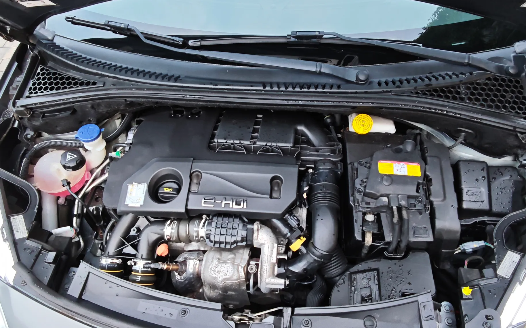 Motor in tehnologija - Citroën DS3 - 1,6 HDi So Chic FAP - 11