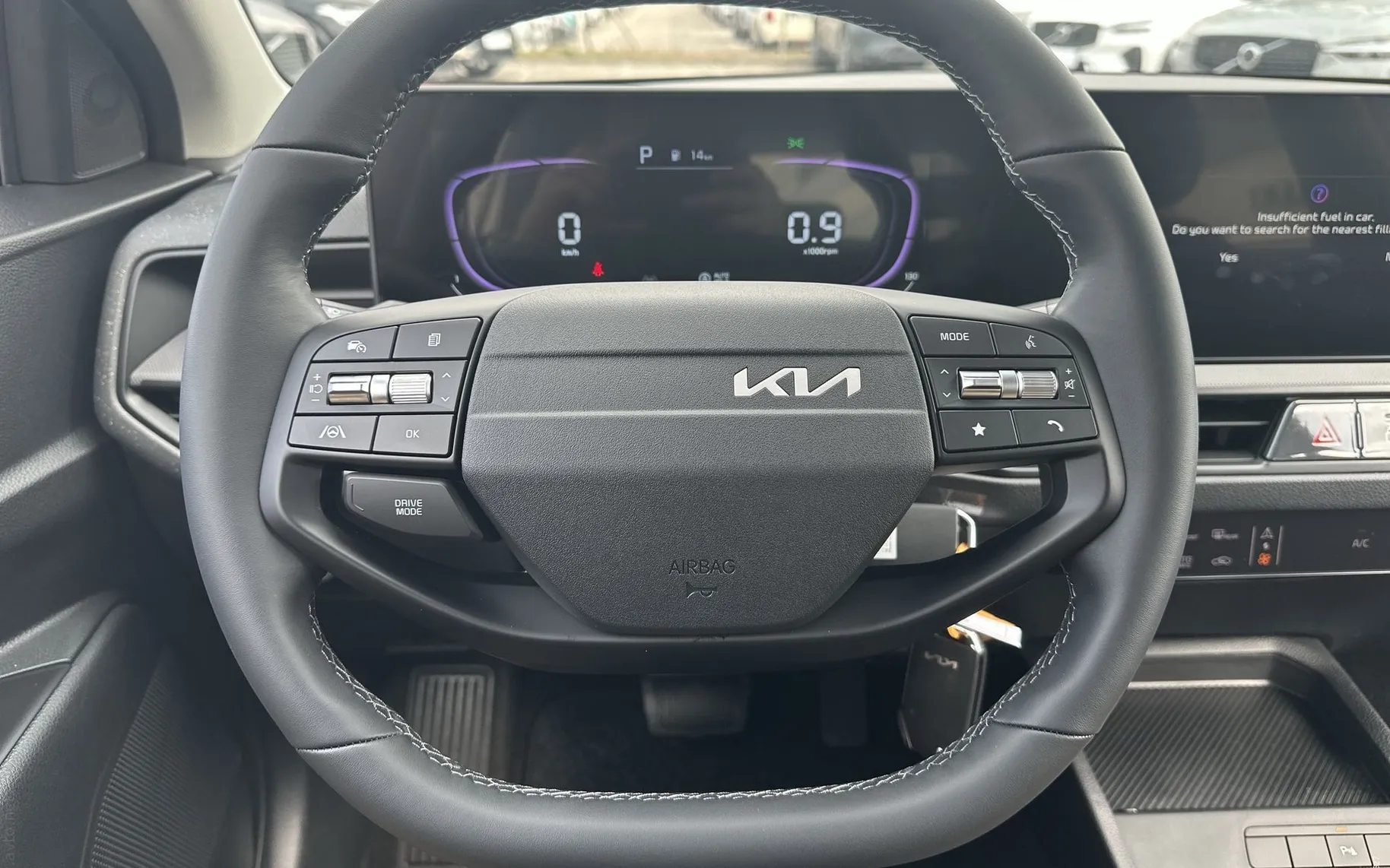 Notranja slika - KIA Stonic - 1.0 T-GDi LX Life DCT... - 17