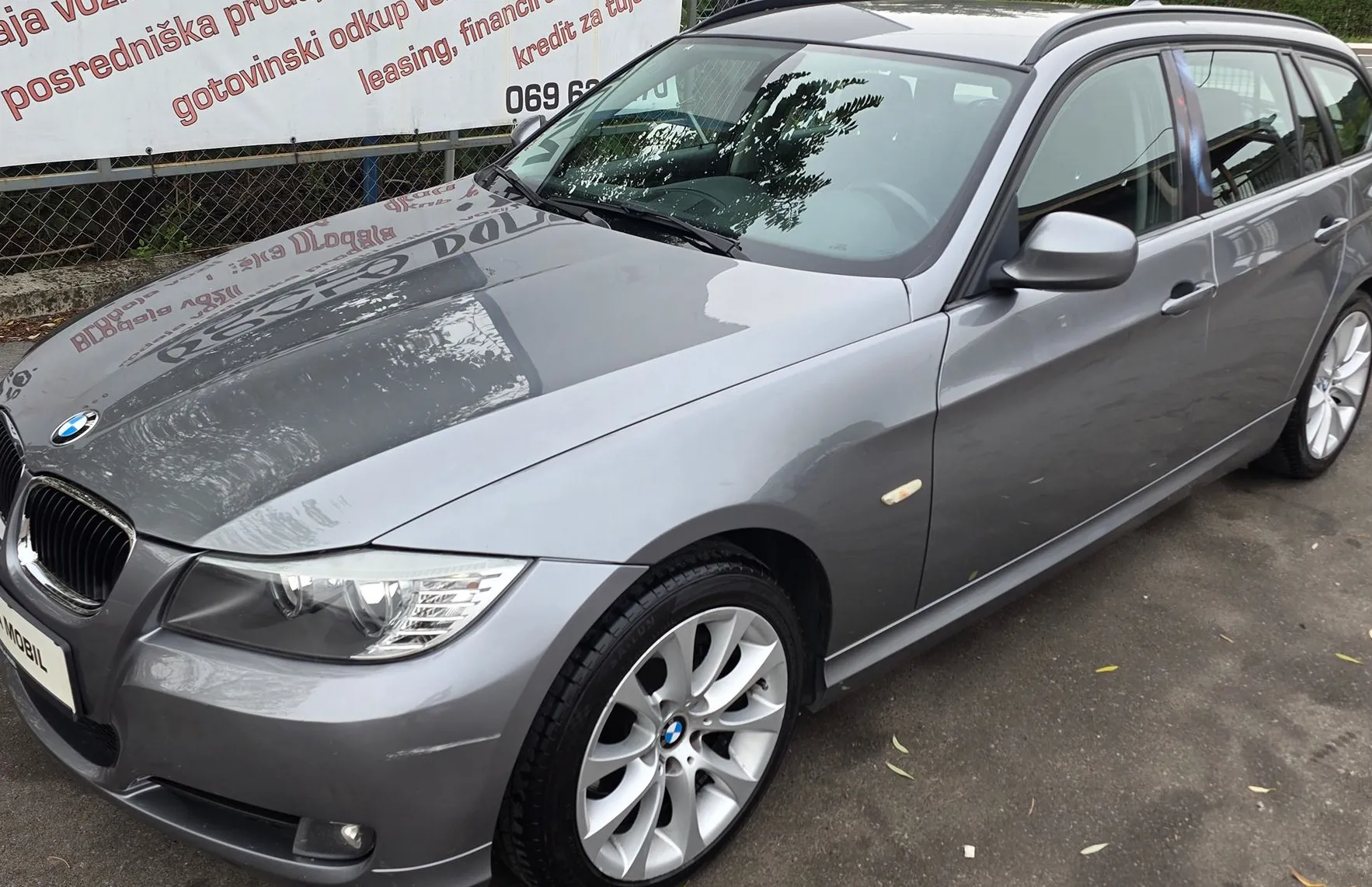 Zunanja slika - BMW Serija 3 - Touring: 318D TOURNING PROF. NAVI-ALU PLATIŠČA-PDC - 8