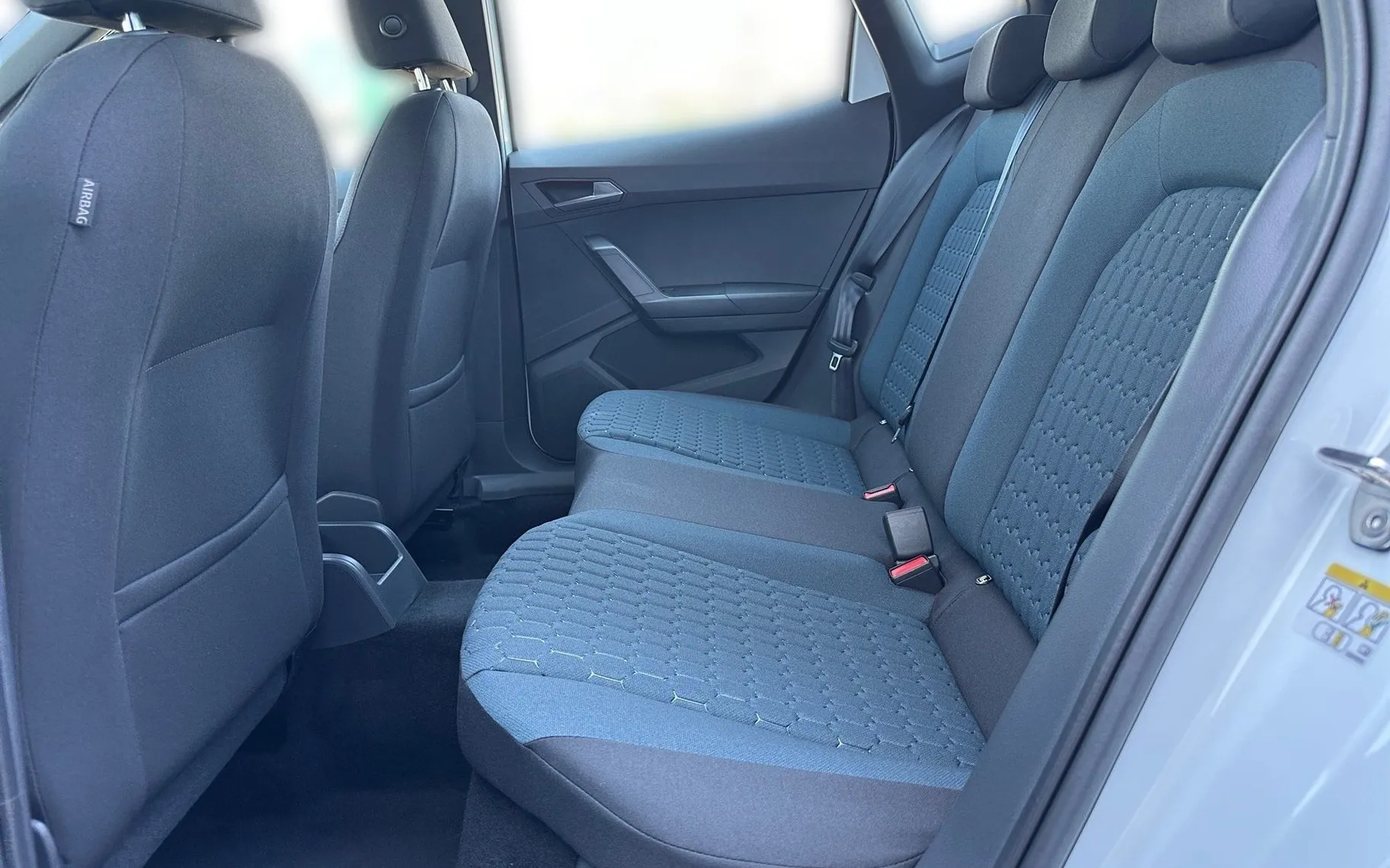Notranja slika - Seat Arona - 1.0 Eco TSI Style... - 11