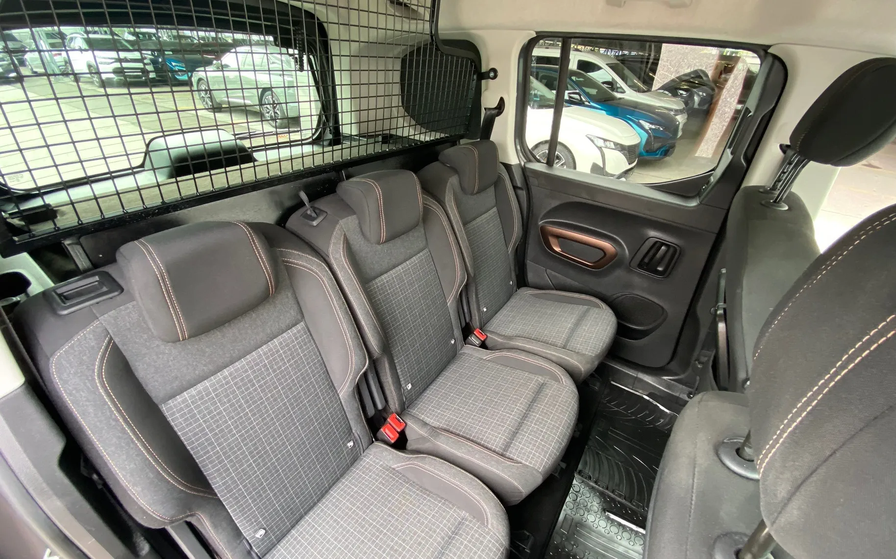 Zunanja slika - Peugeot Rifter - 1.5 BLUEHDI 130 L2 GT LINE EAT8 - 6
