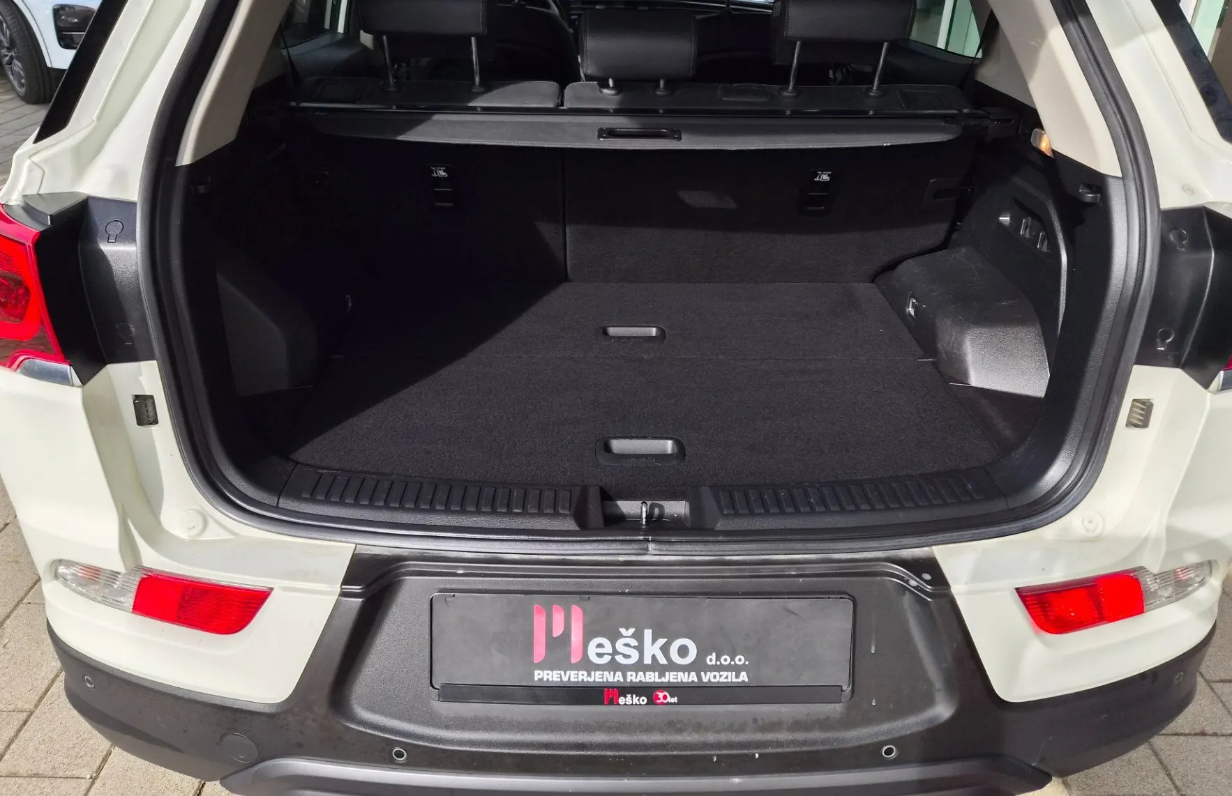 Zunanja slika - SsangYong Korando - 1.5 T-GDI Exclusive alu-pdc-kamera-usnje-gretje se - 19