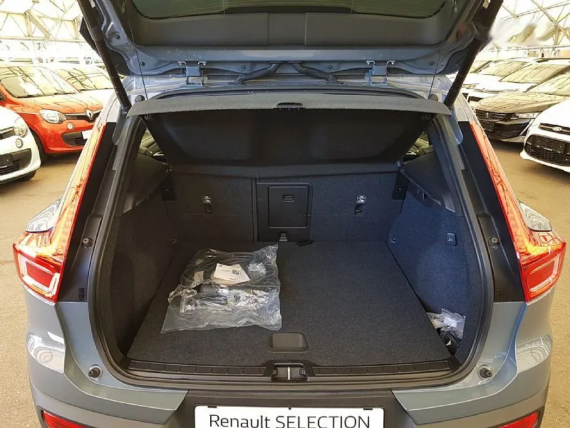 Zunanja slika - Volvo XC40 - T4 Recharge Twin Engine Inscription KAMERA PRIKLOP - 17