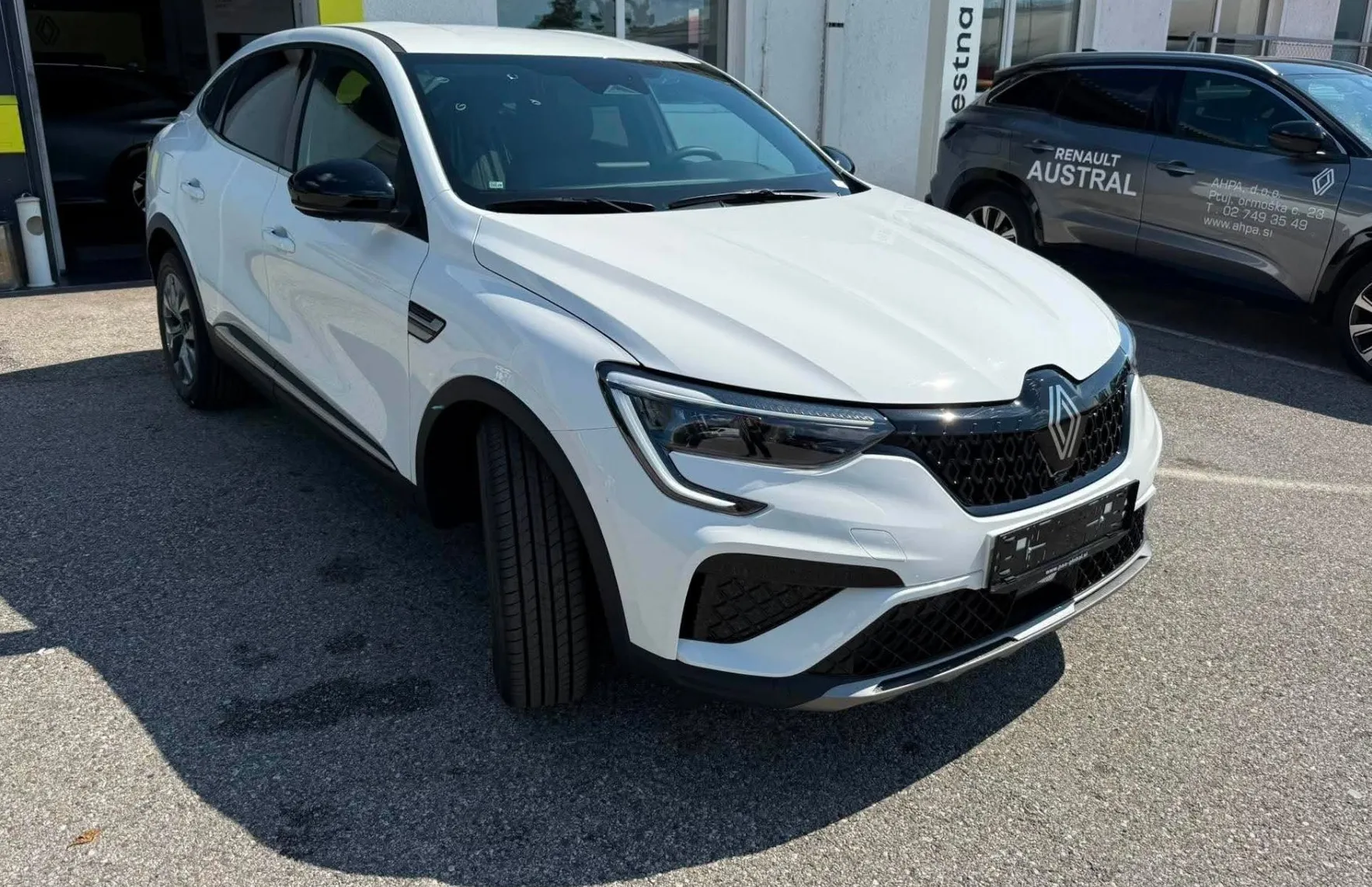 Zunanja slika - Renault Mégane Conquest - Megane Conquest 145 E-Tech Techno Avt. - 2