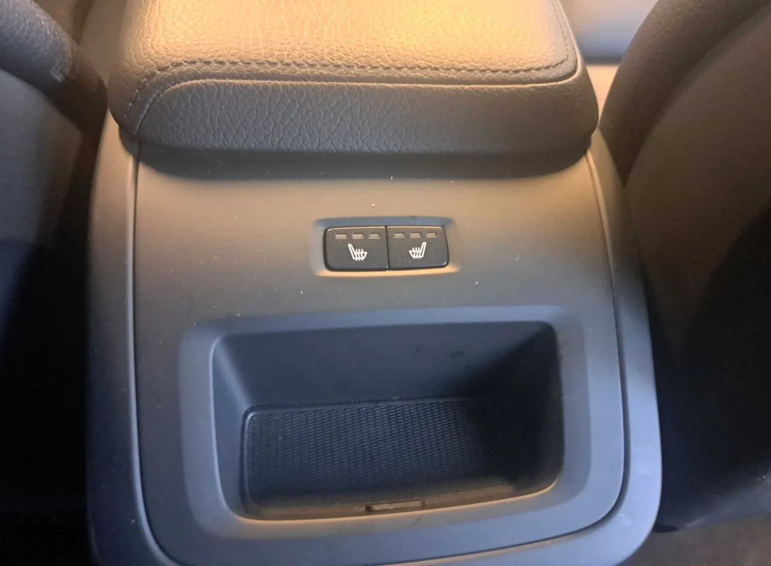 Zunanja slika - Volvo XC60 - B4D AUT Inscription Z ENOLETNIM JAMSTVOM - 20