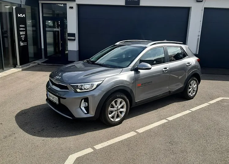 Zunanja slika - KIA Stonic - 1.2 DPI 57.9 kW  79 KM  LX Urban+ M T - 1