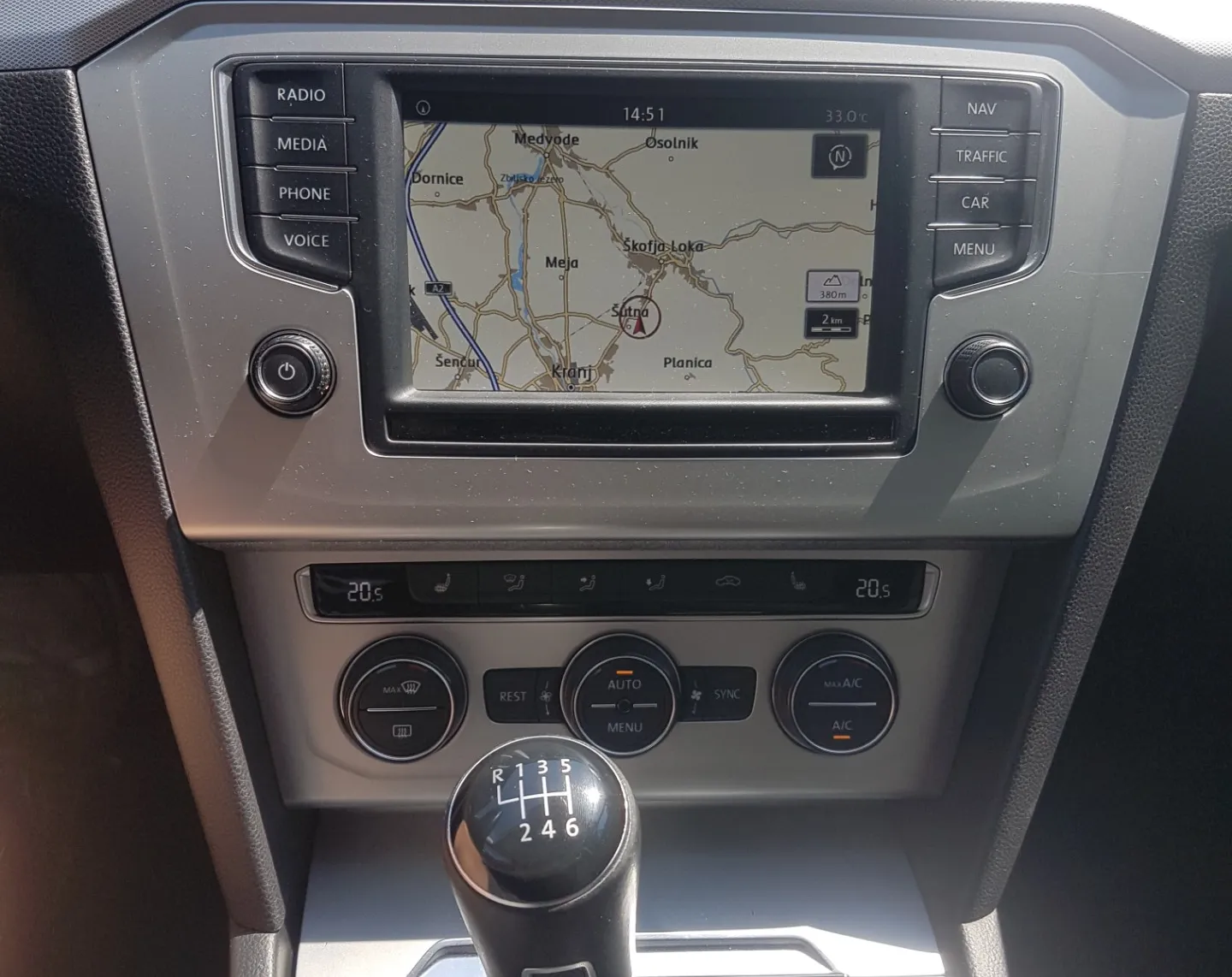 Zunanja slika - Volkswagen Passat - 2,0 TDI BMT Highline - 18