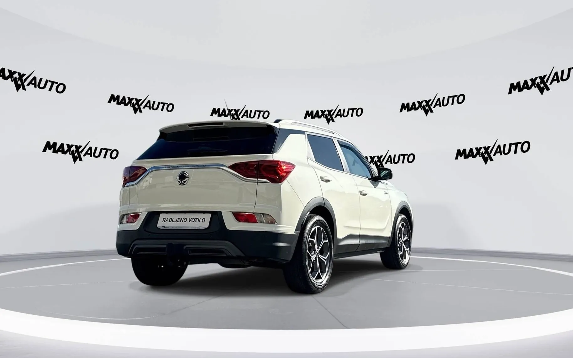 Zunanja slika - KG Mobility Korando - 4x4 1.5 T-GDI Exclusive - 5