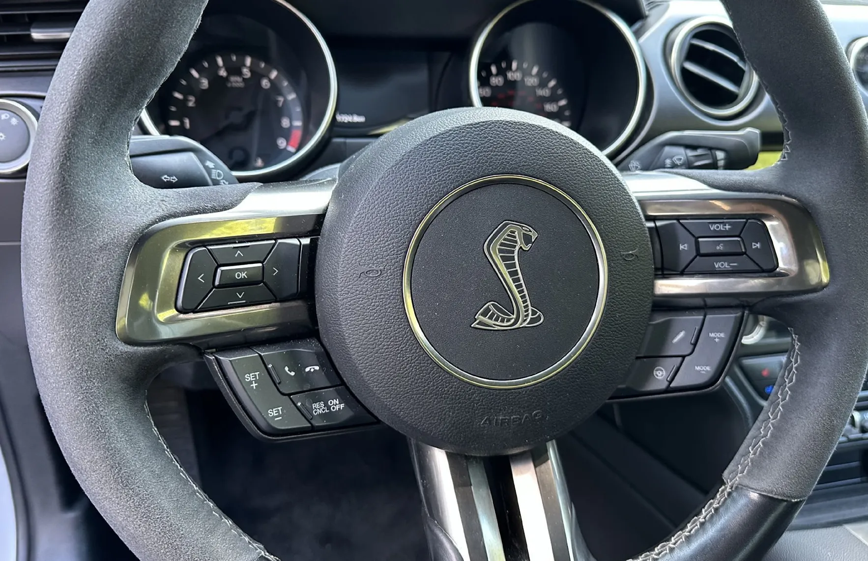 Zunanja slika - Ford Mustang - SHELBY 5.2 V8 FPC 533KS - ATRAKTIVEN - 8