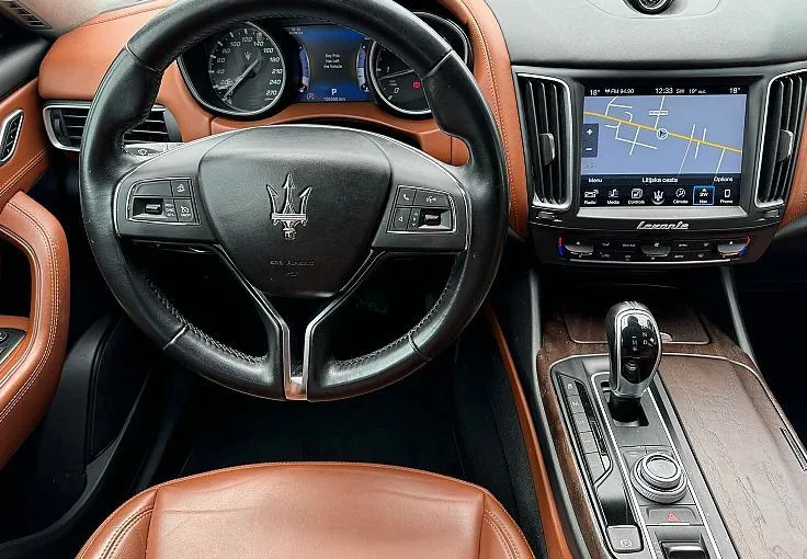 Zunanja slika - Maserati Levante - 3.0d Q4 275ks °21-COL° °KAMERA° °ZRAČNO VZMETENJE° - 9