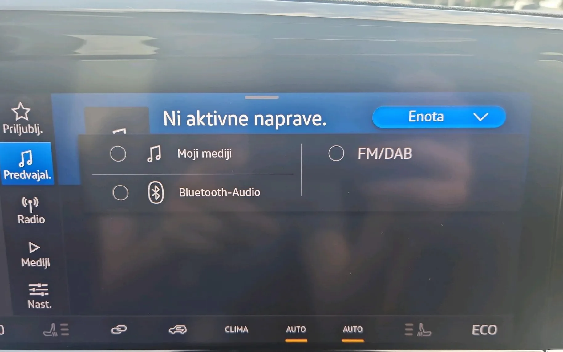 Zunanja slika - Ford Tourneo Connect - 1.5 PHEV-AVT.6-150KM-7XSEDEŽ-SLO-RADAR-F1-NAVI-LE - 24