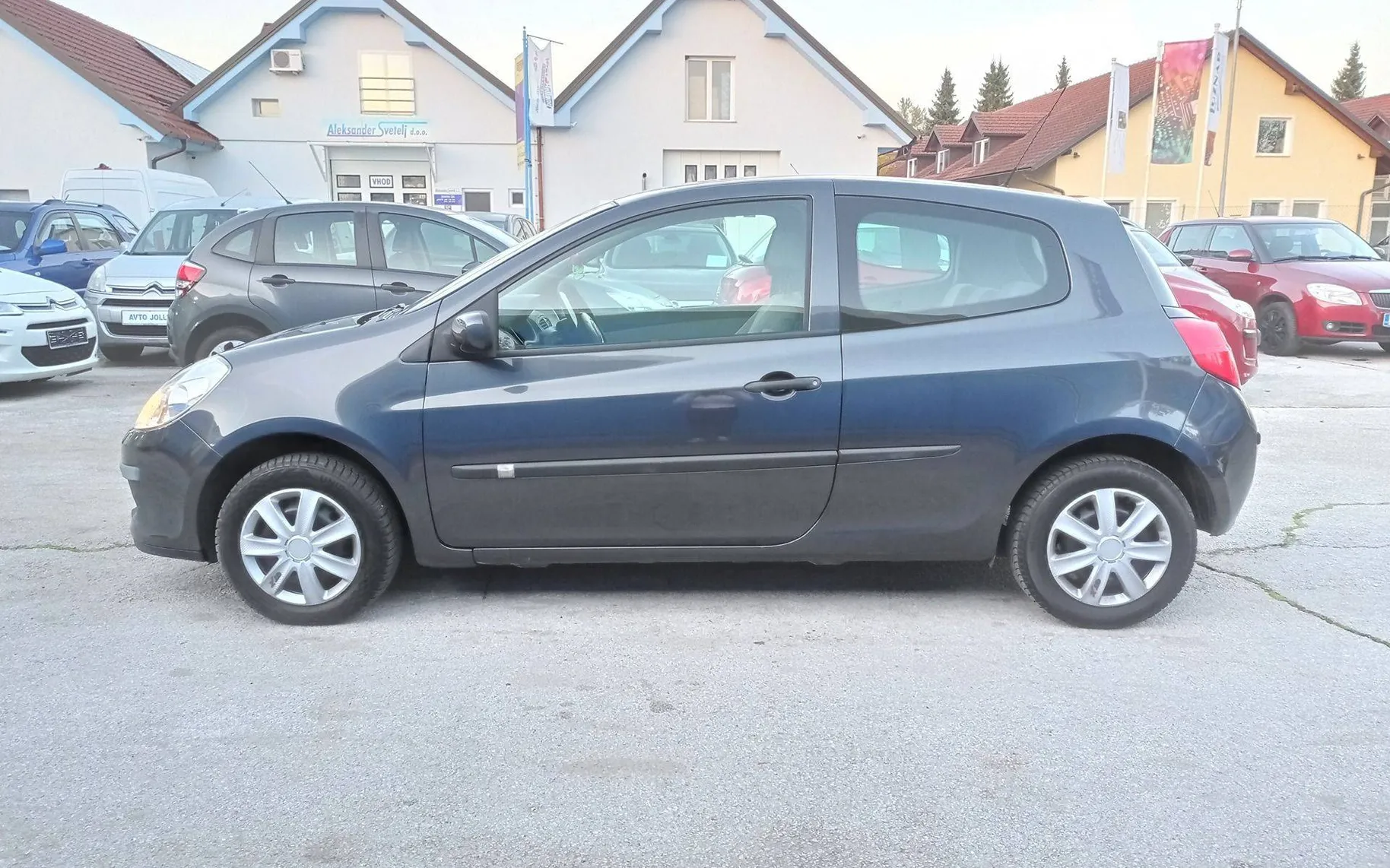 Zunanja slika - Renault Clio - Clio - 9