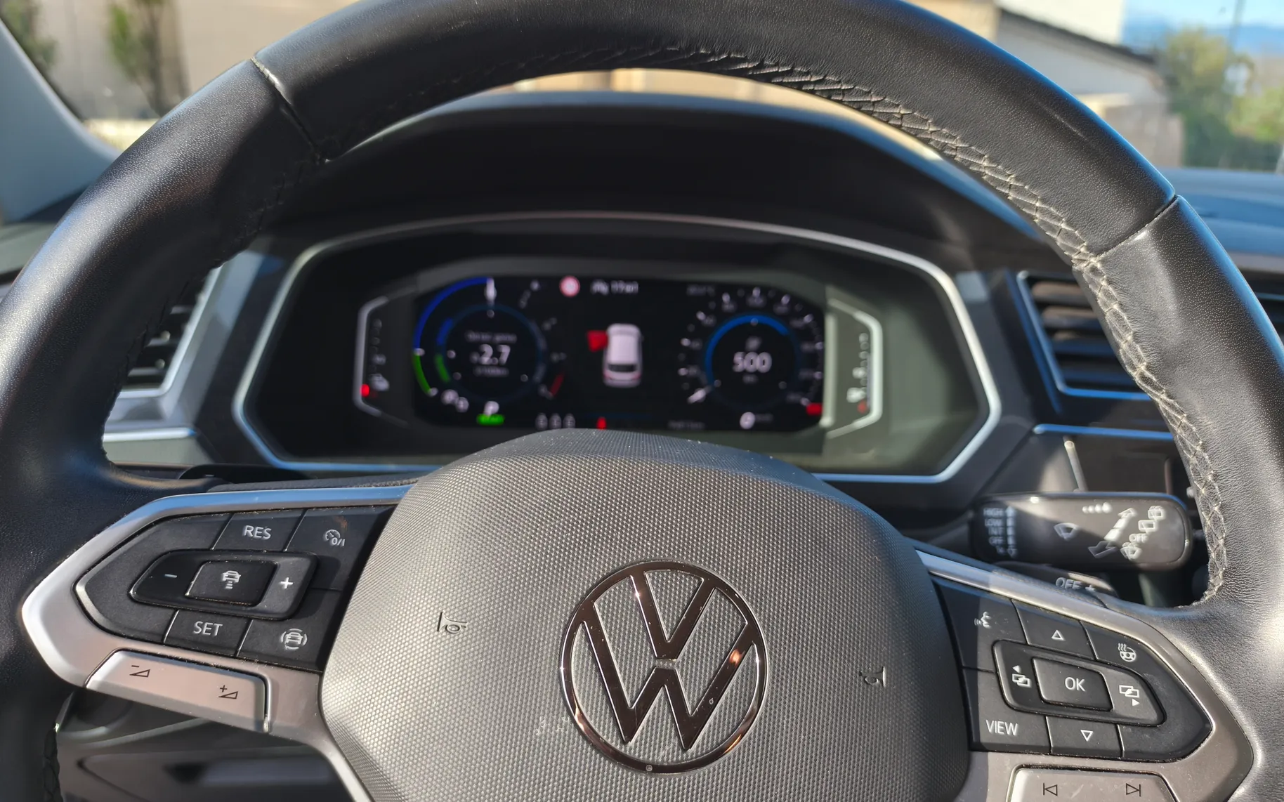 Notranja slika - VW - Tiguan 1,4 TSI eHybrid Elegance DSG - 7