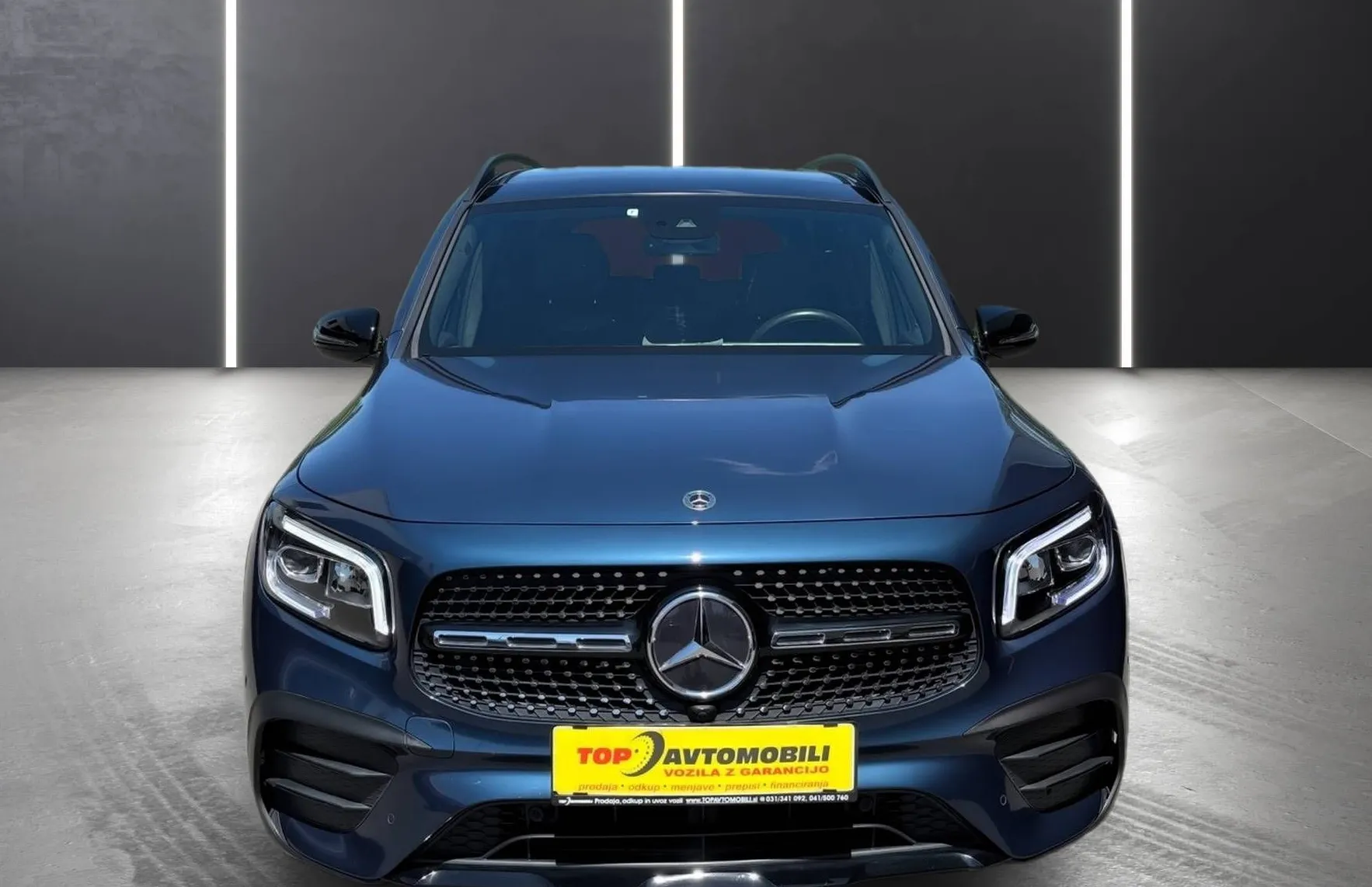 Zunanja slika - Mercedes-Benz GLB-Razred - GLB 200 d AMG BLACK EDITION PANORAMA KAMERA 7 SE - 12