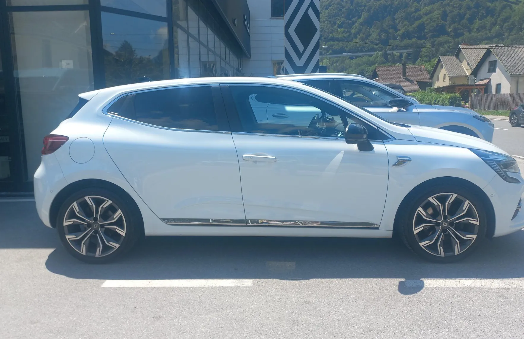 Zunanja slika - Renault Clio - TCe 130 Edition One EDC - 3