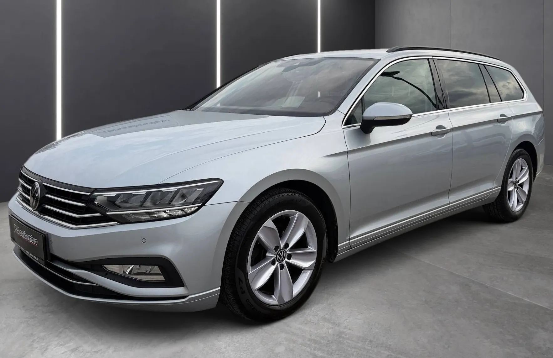Zunanja slika - VW Passat - Variant 2.0 TDI BMT 4M Business avt.147kW-HeadUp-LED-ACC - 1