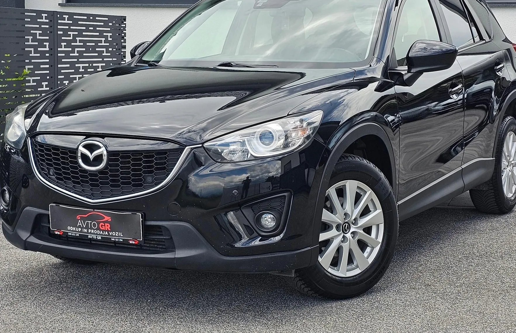 Zunanja slika - Mazda CX-5 - CD150  AWD Revolution- NAVI-XENON-Le 119.000km-ODL - 10
