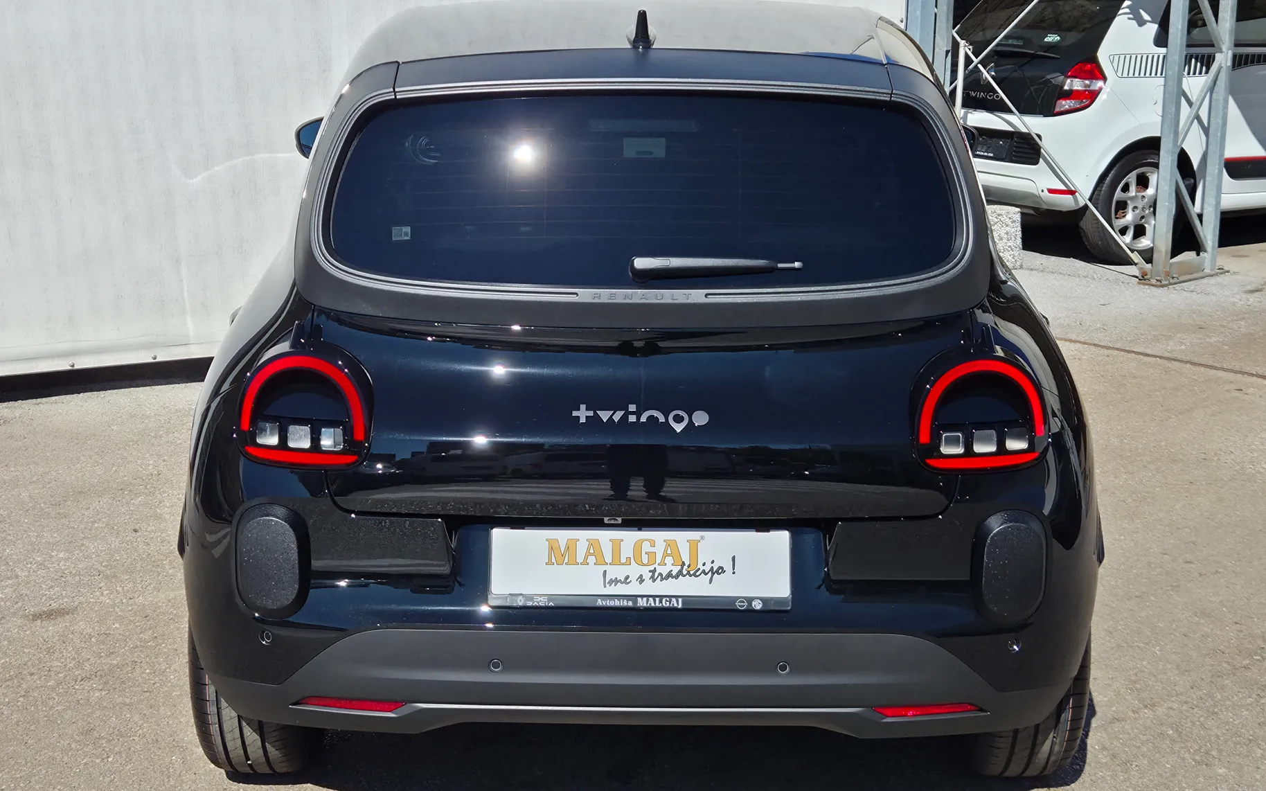 Zunanja slika - Renault Twingo - Techno E-Tech+Gretje sedežev - 10