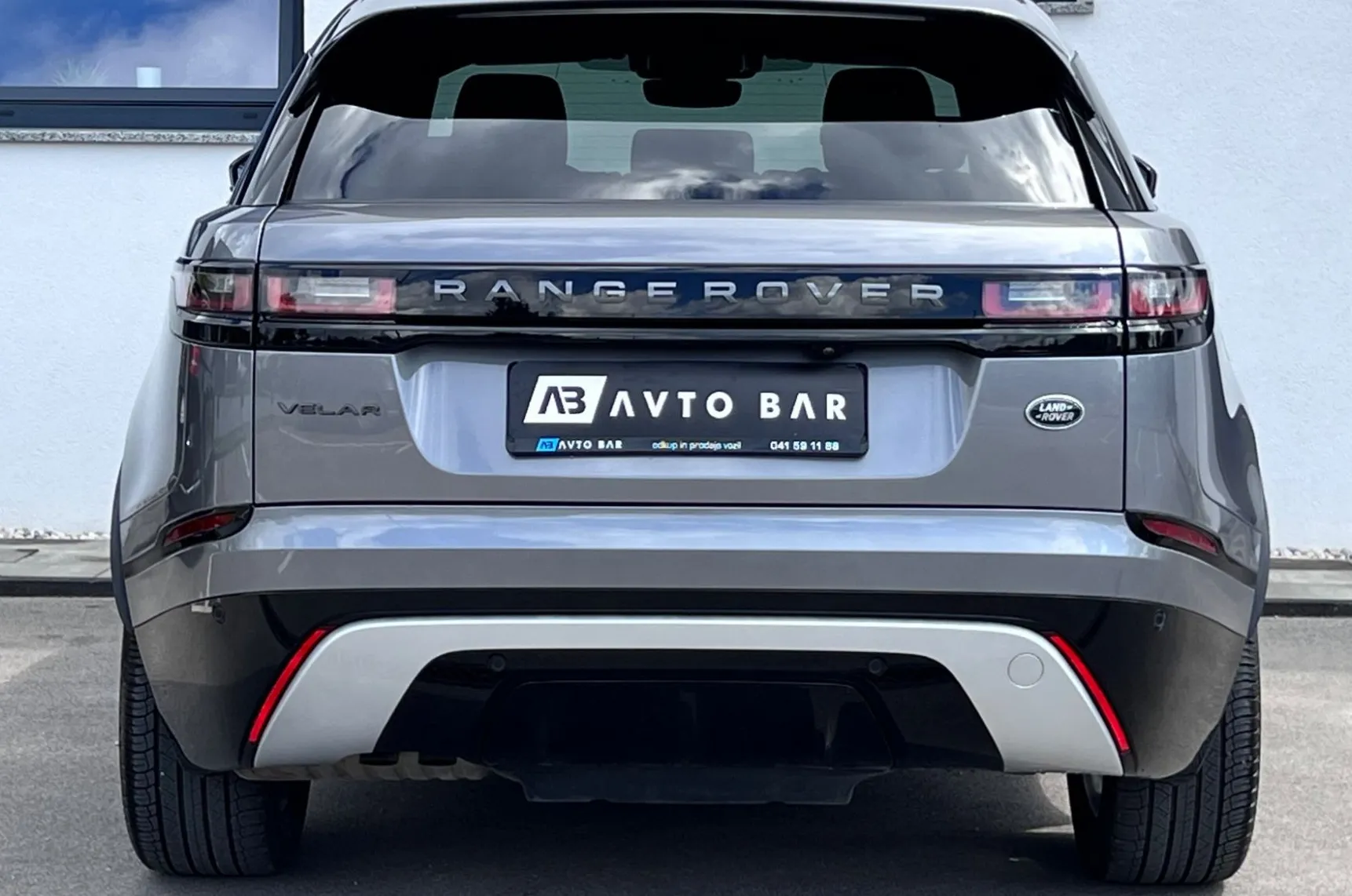 Zunanja slika - Land Rover Range Rover Velar - R-DYNAMIC+SLO+1.LAST+MATRIX+3D+ACC+AWD+HF-FI - 7
