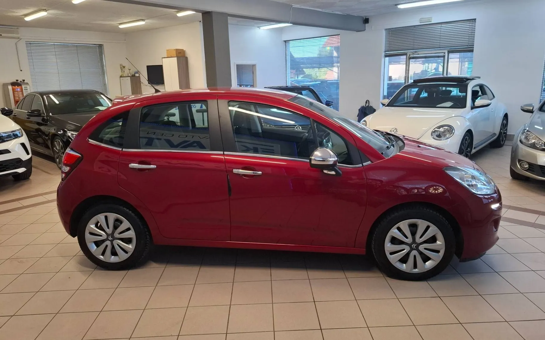 Zunanja slika - Citroën C3 - 1.2 VTi PureTech Exclusive KREDIT BREZ POLOGA - 5