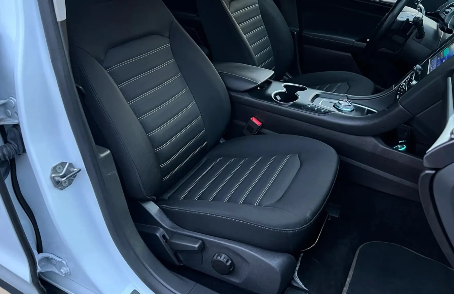 Zunanja slika - Ford Mondeo - 2.0 EcoBlue Trend Avt. od 1 lastnika garancija - 11