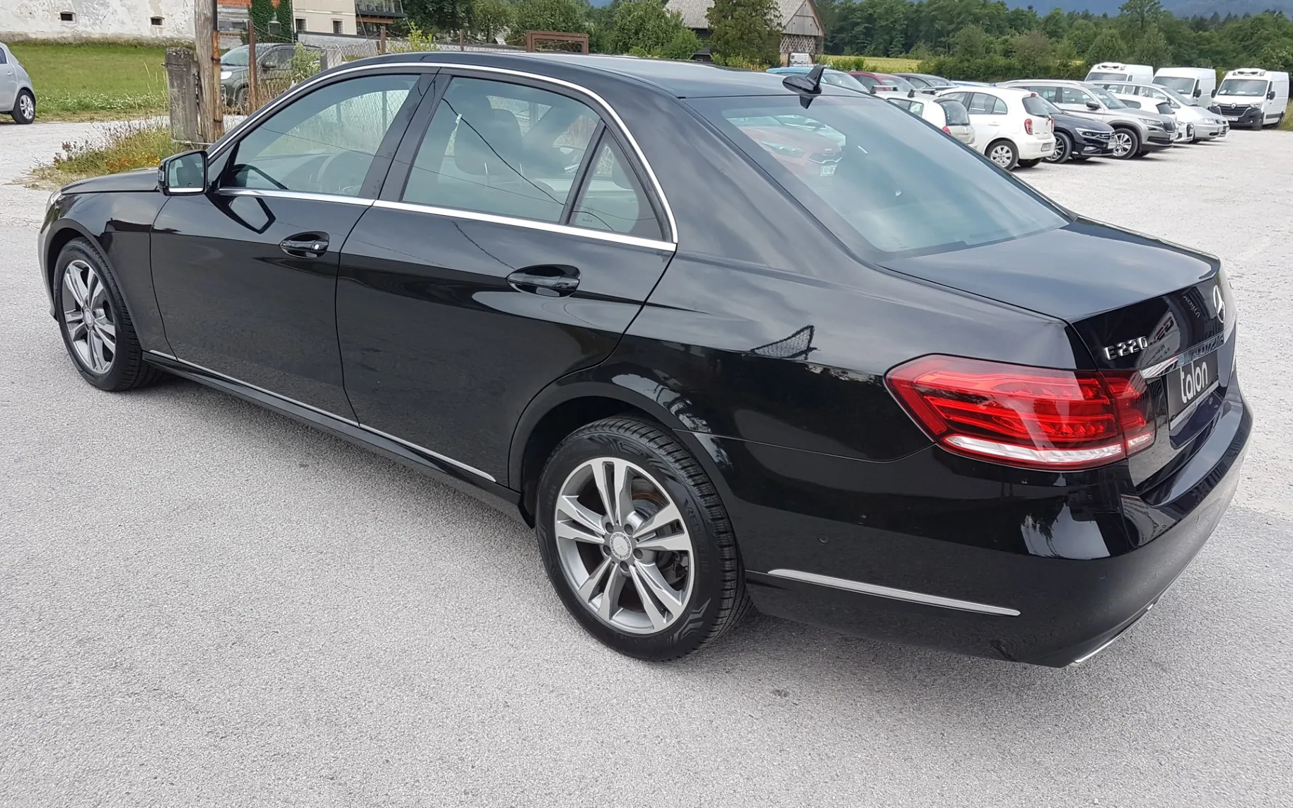 Zunanja slika - Mercedes-Benz E-Razred - 220 CDI AUT. - 3