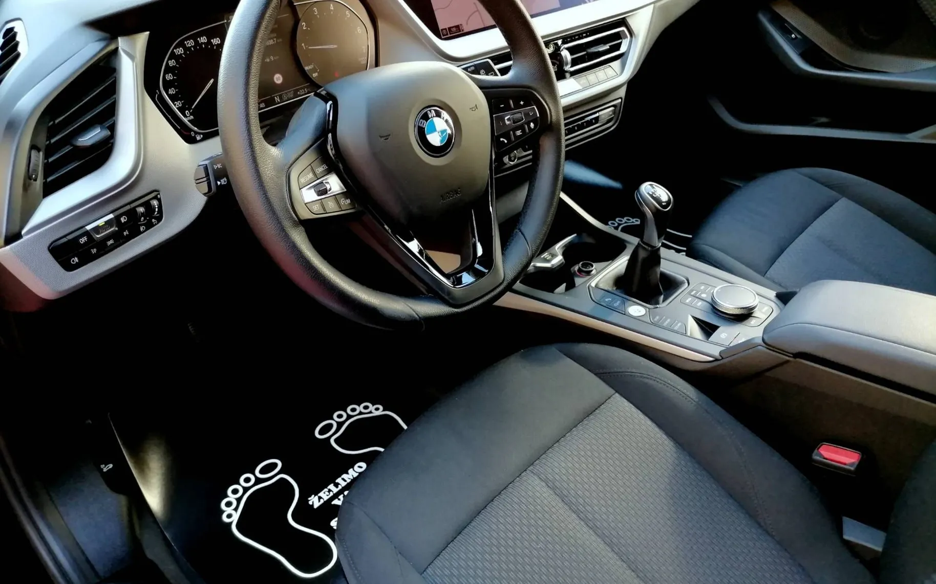Zunanja slika - BMW serija 1: - 116i Advantage FULL LED NAVI PDC 1.LASTNIK-KOT-NOV - 5