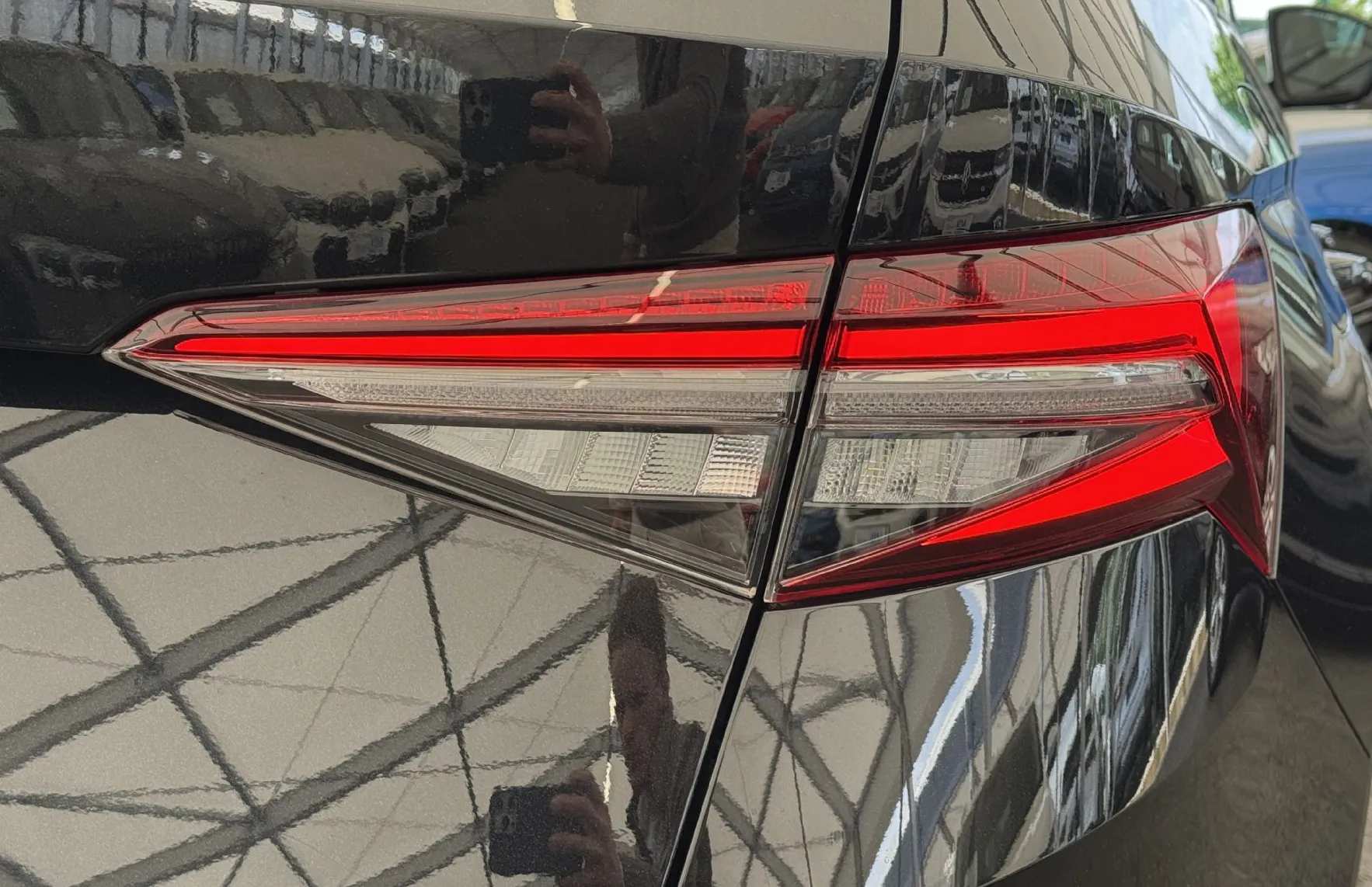 Zunanja slika - Škoda Kodiaq - Sportline 1.5 TSI ACT DSG - 5