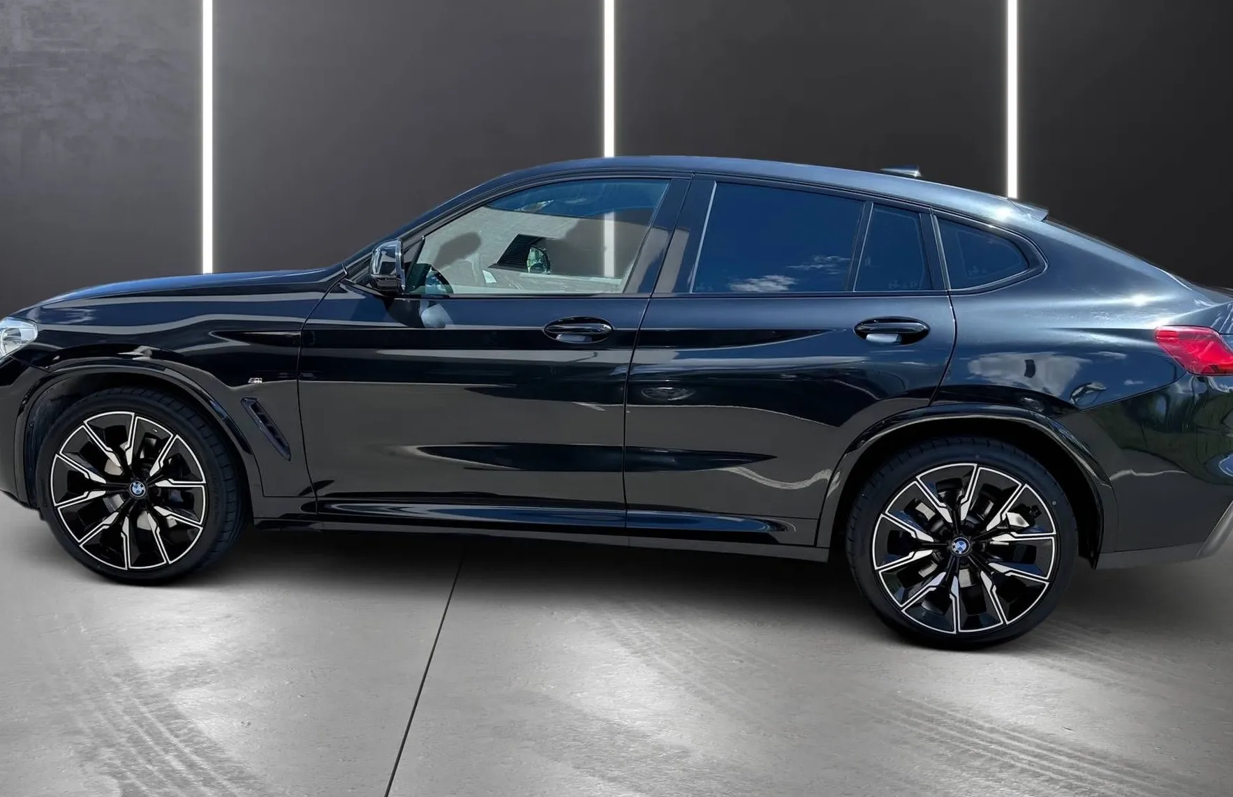 Zunanja slika - BMW X4 - serija : xDrive30d M PAKET FULL LED NAVI PDC USNJE... - 4